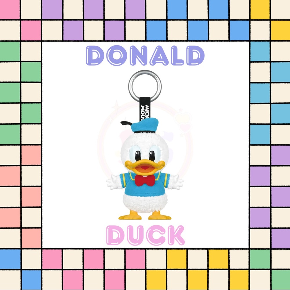 POP MART-MICKEY FAMILY CUTE TOGETHER KEYCHAIN-DONALD